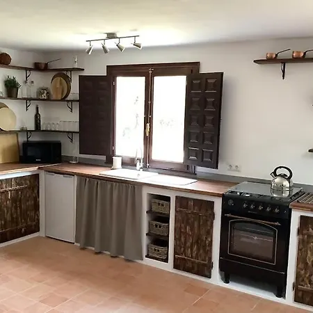 Cortijo Mariposa. Independent Two Bedroomed Holiday Feriehus *