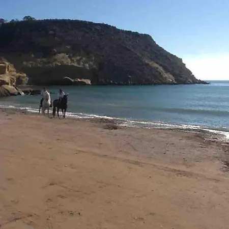 Feriehus Cortijo Mariposa. Independent Two Bedroomed Holiday
